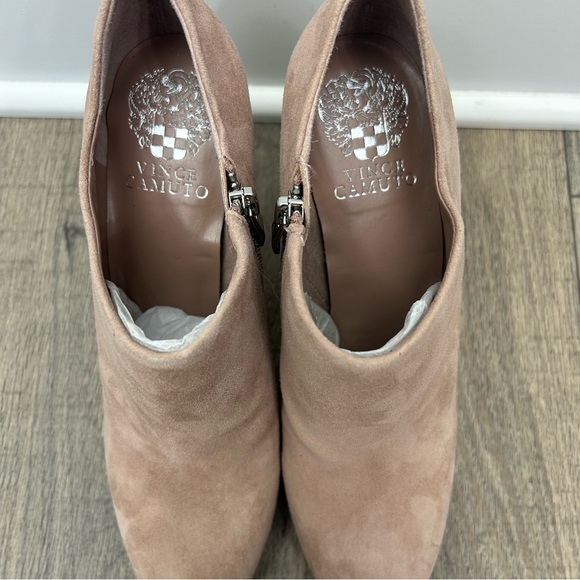 Vince Camuto Elvin platform ankle bootie - Picture 5 of 9